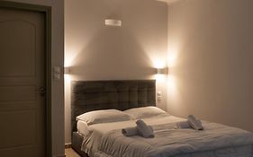 Central Studio - Fully Equiped. Ideal For Couples